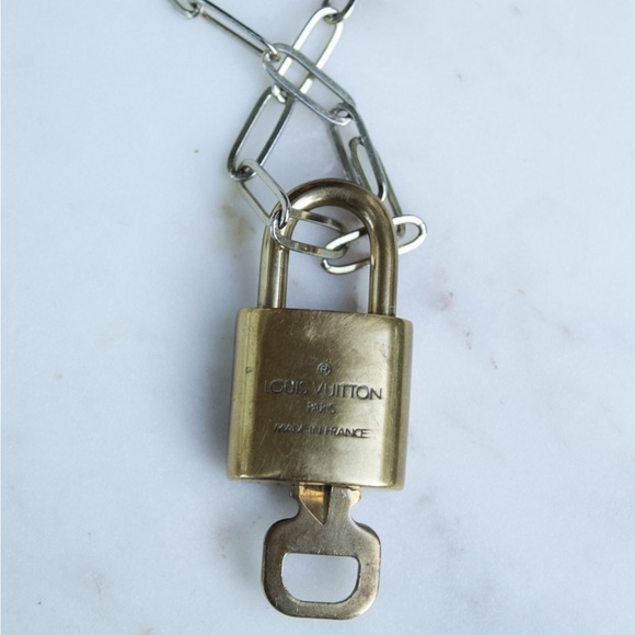 Authentic Louis Vuitton Lock & Key on Chain Necklace - Picture 3 of 5